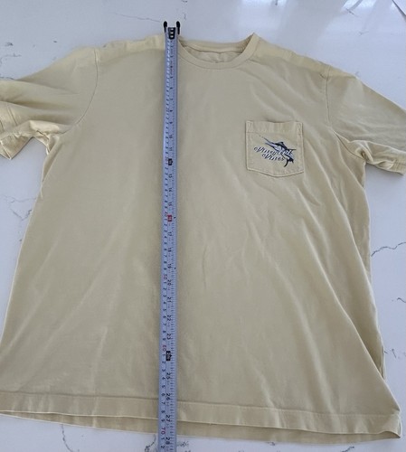 Vineyard Vines Marlin Fishing T Shirt XL Yellow SS Front Pocket Crew Neck T - Picture 6 of 6