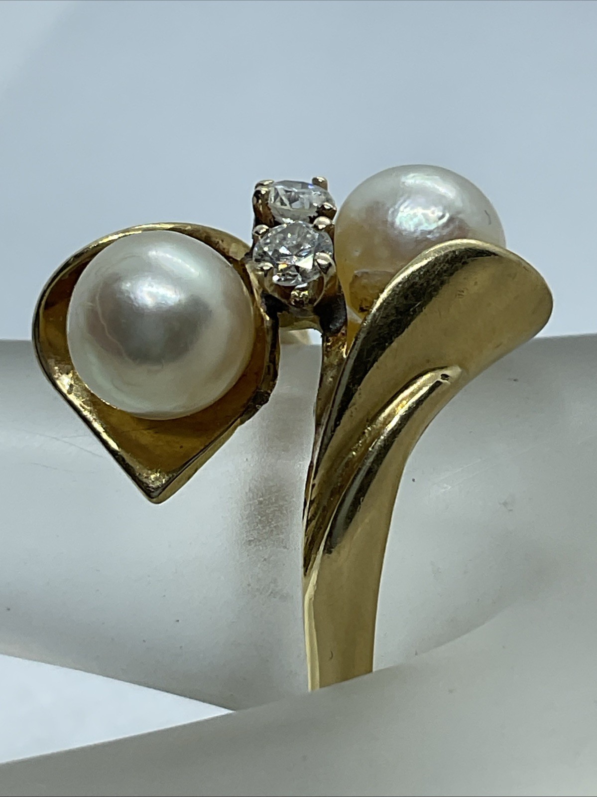 BEAUTIFUL Solid 18K Yellow Gold White Pearls & Di… - image 12