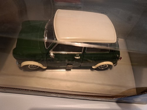 1:18 Solido Mini Cooper S 1964 - Excellent Condition - Picture 7 of 8
