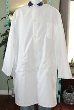 Best Medical L/S Lab Coat Snaps 3 Pocket  Side vents 44" Length Size 4X White