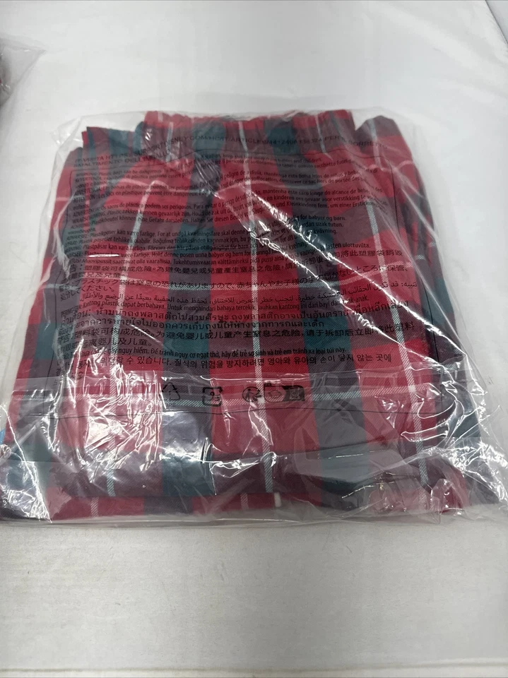 Starwars Disney Christmas PJ Size 9/10 - Image 3 of 4