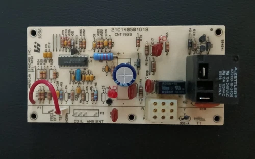AMERICAN STANDARD TRANE CONTROL BOARD 21C140501G18 CNT1923