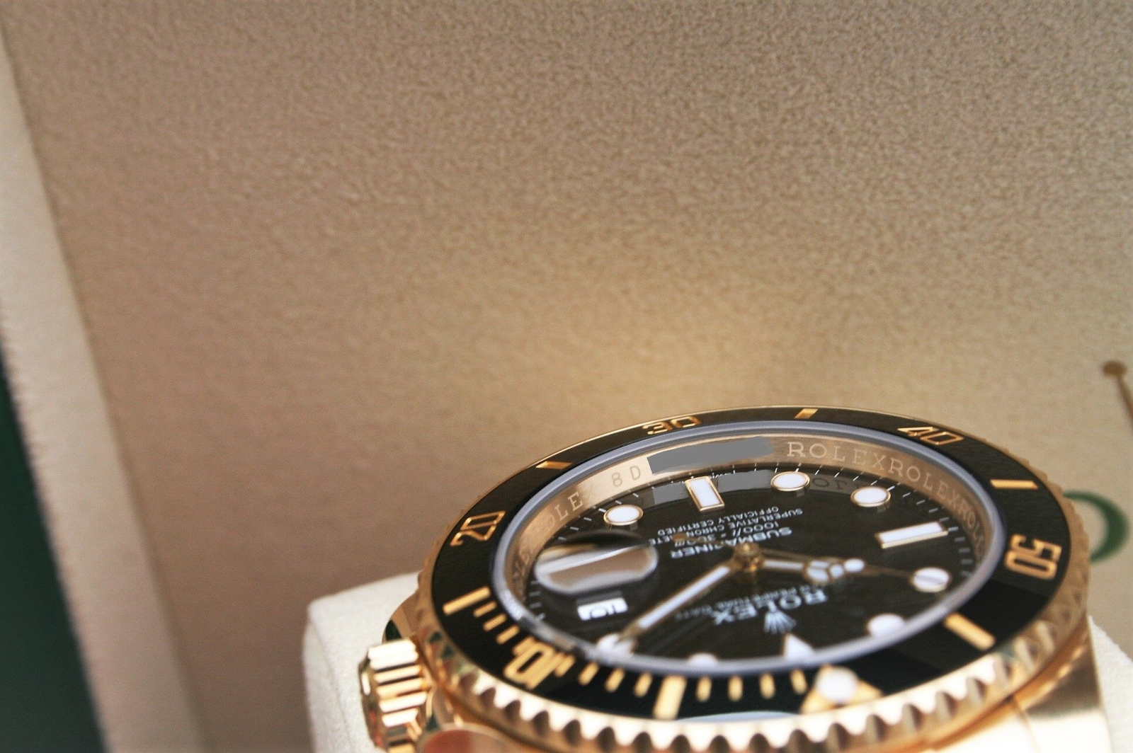 ROLEX 116618 SUBMARINER YELLOW GOLD BLACK DIAL - Image 5
