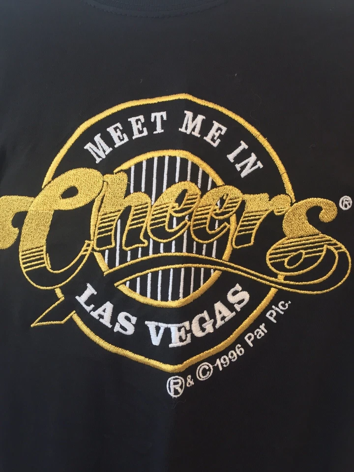 Camiseta Cheers Las Vegas 1996 vintage grande bordada prístina (78) Foto 2 de 3