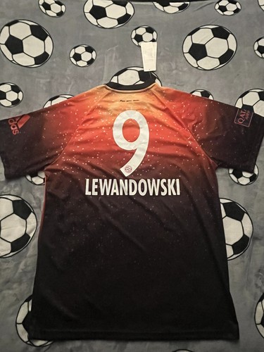 Collectible Adidas Bayern Munich 18/19 EA Sports Fourth Kit XXL BNWT Football - Picture 9 of 10