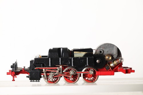 Fleischmann H0 repuesto para BR 064 389-0 DB chasis chasis motor (352154) | Condition: Gebraucht