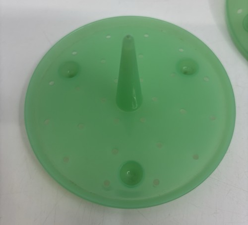 Vintage Tupperware 2 Lettuce Spike Replacement Inserts for Salad Keeper. #681 - Picture 5 of 6