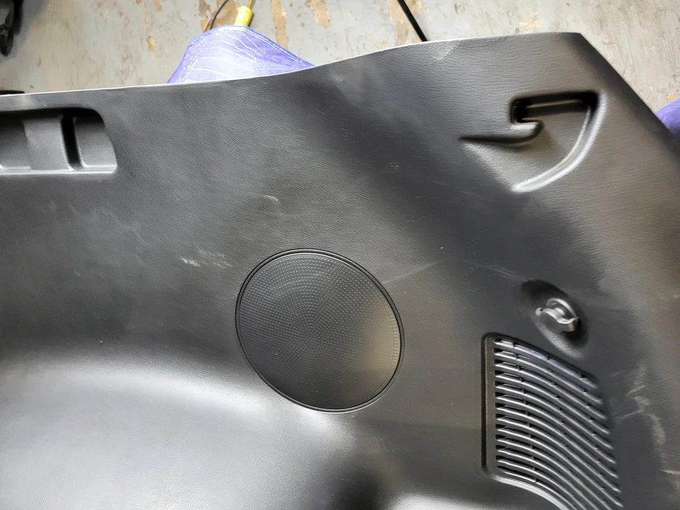 Panel de ajuste trasero derecho pasajero Kia Sportage 85740-D9000 2021 2022 Foto 3 de 4