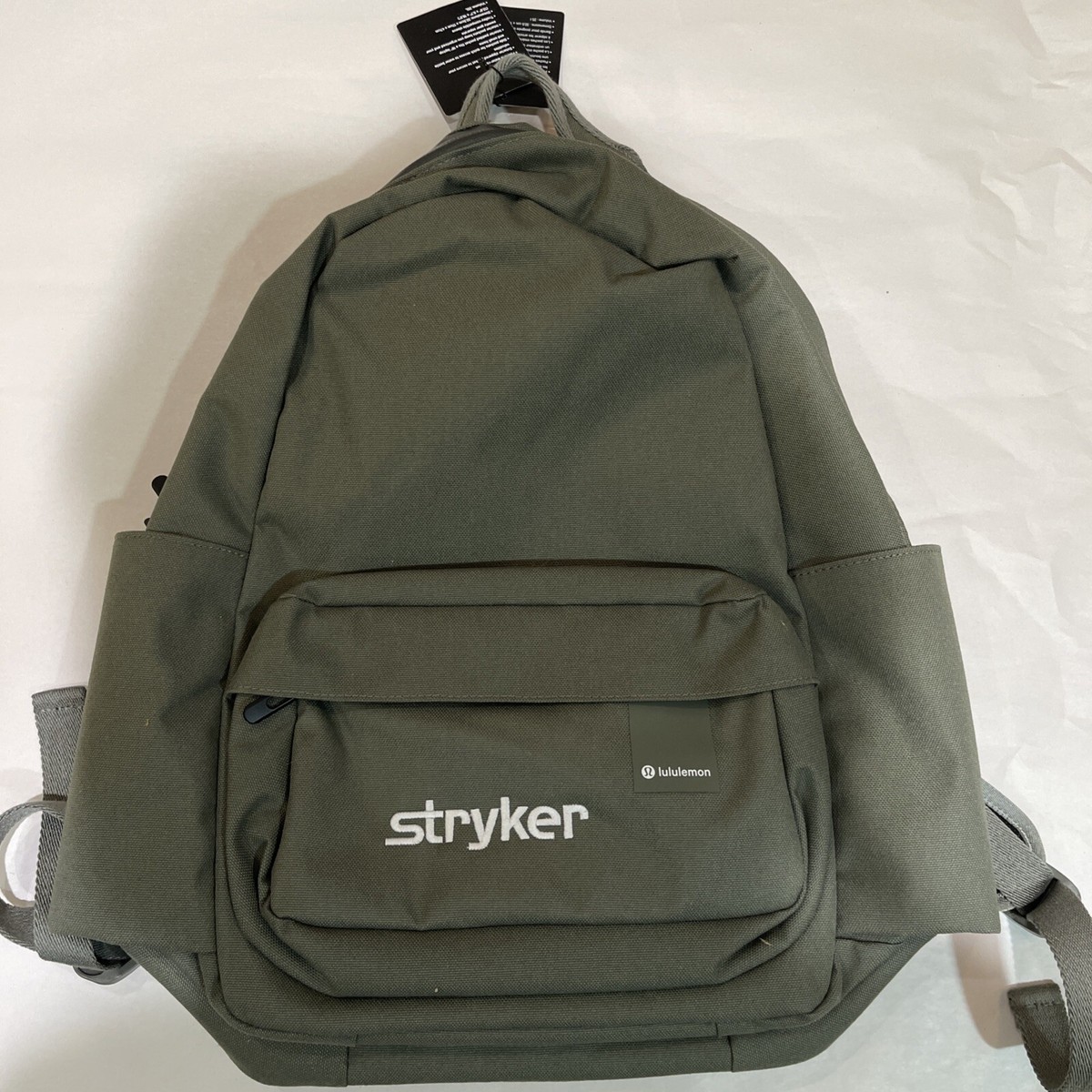 Lululemon Command The Day Backpack Laptop Bag 25L GRSG Green