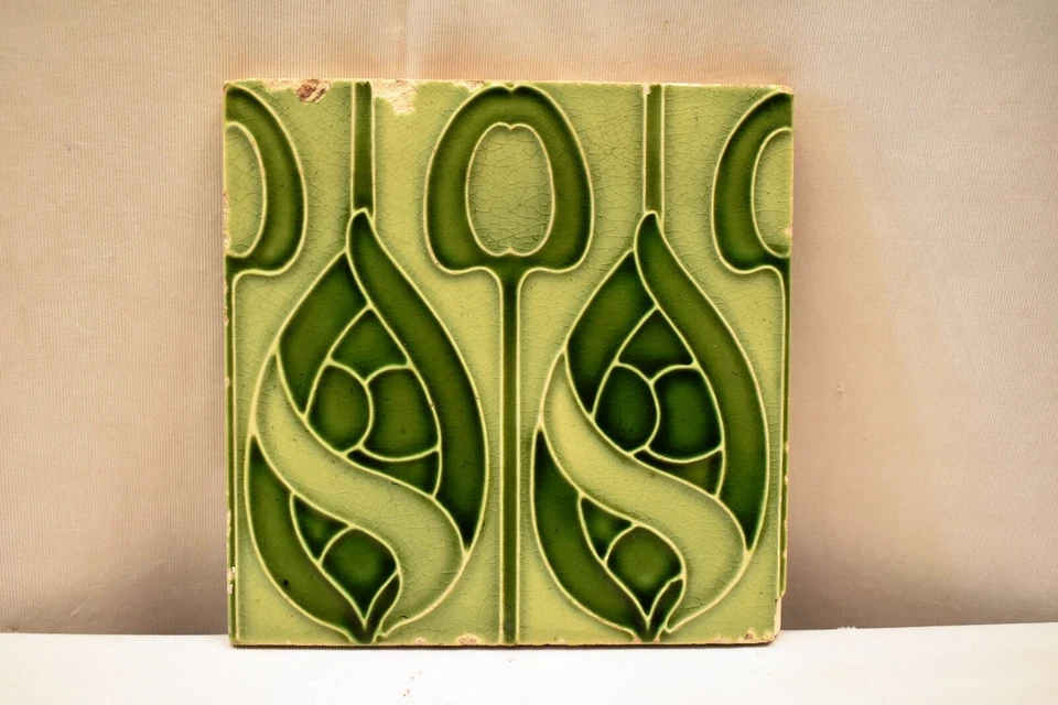 Azulejo de pared antiguo Minton Hollins & Co patrón de flor Stoke On Trent porcelana "47 Foto 2 de 4