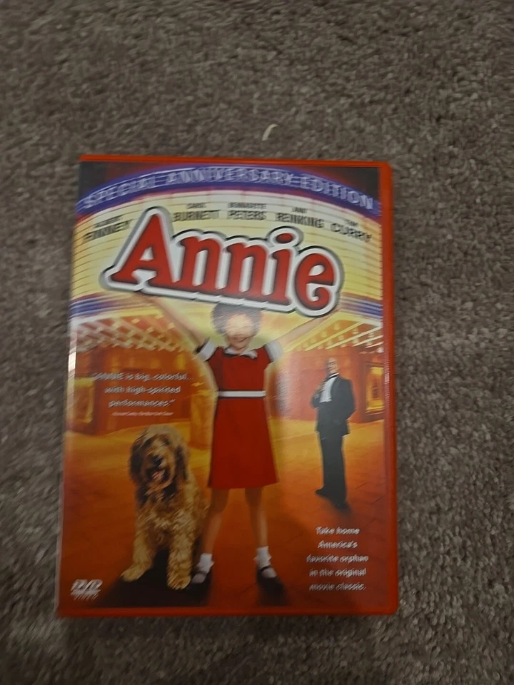 DVD Lot Of 2 Musicals - Annie & Little Shop Of Horrors - Image 2 of 4