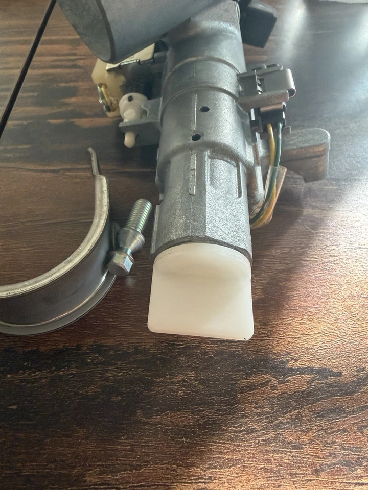 05-10 Chevy HHR Ignition Switch Lock Cylinder OEM NEW / No Key Just The Unit Foto 4 de 4