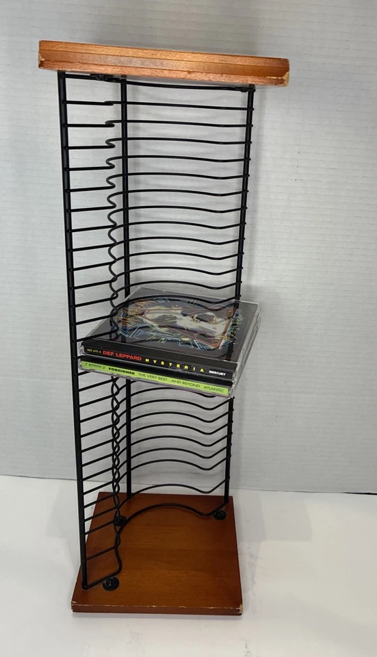 "Estante apilable de torre de CD de madera y alambre vintage con capacidad para 30 CD de 18,5"" de alto" Foto 2 de 4