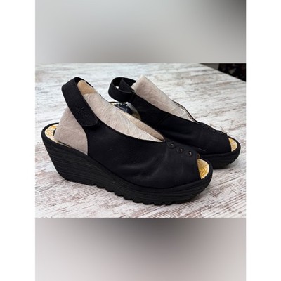 FLY LONDON YEAY PEEP TOE SANDALS IN BLACK CUPIDO Wedge sz 38  display picture 1