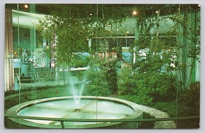 Corning Glass Center NY Indoor-Outdoor Garden Fountain Vintage Postcard