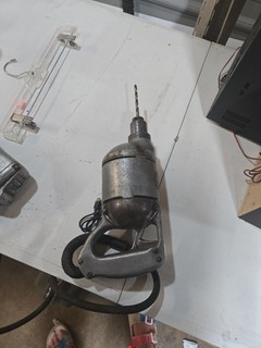 VINTAGE Black & Decker 1/4" ELECTRIC DRILL