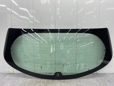 Lunette arrière Peugeot 208