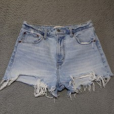 Abercrombie Fitch High Rise Mom Short Light Wash Distressed Denim Cutoffs 28 6