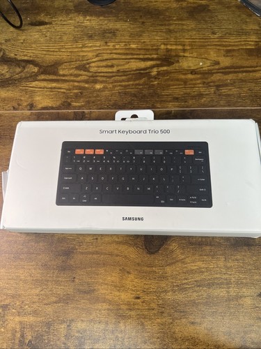 SAMSUNG Official Smart Keyboard Trio 500 (EJ-B3400UBEGUS), Black - US Model - Picture 4 of 5