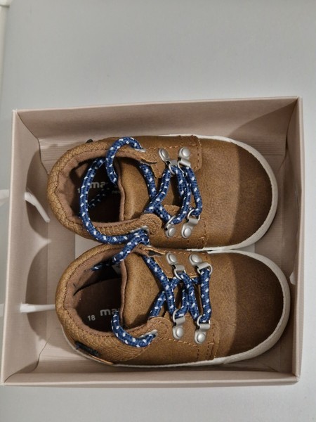 Zapatos Mayoral bebé talla 18