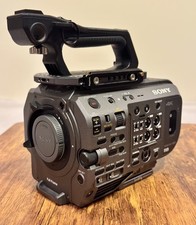 Sony PXW-FX9 XDCAM 6K Full Frame Filmmaker Bundle Shoulder Rig  LOADS of Extras