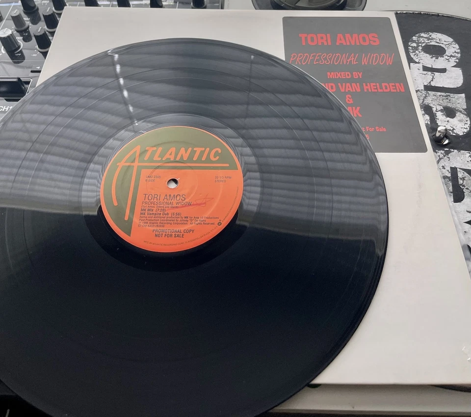 Tori Amos – Professional Widow OG 1996 Press 12" PROMO in OG Cover VG+/VG+ Foto 2 de 2