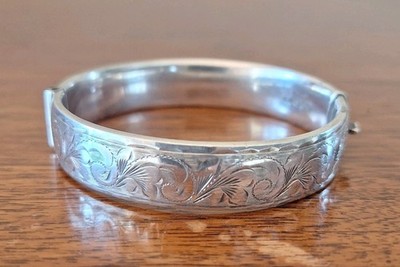 Vintage Georg Jensen Sterling Silver Engraved Bracelet Bangle GJLD 24.04 grams