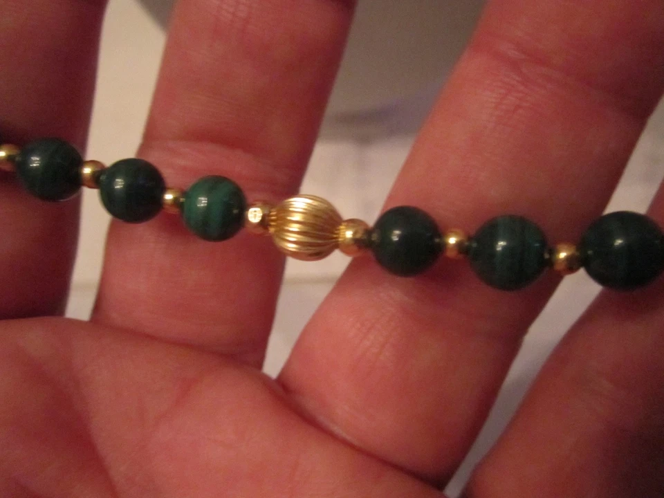 14K 金和马拉石宝石项链 - 46 克 TW - 25 英寸长 - 特色 — 第 3/4 张图片