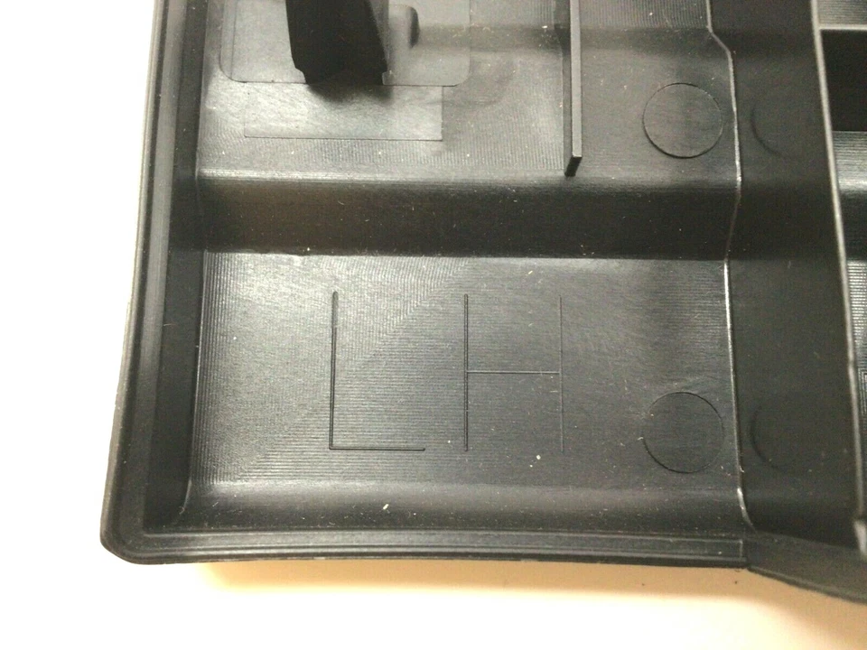 2010-2019 Dodge Ram 1500 Pickup black LH Driver Side Bedrail Rear Cap new OEM - Image 4 of 4