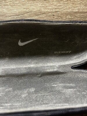 NIKE Swoosh Silver FLEXON Clamshell Hard Eye Glasses Case | eBay