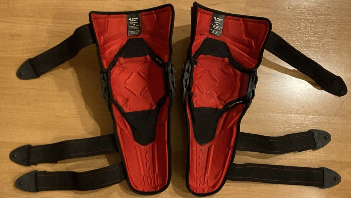 EVS Epic Knee Pads MX motorcycle dirtbike size SM eBay