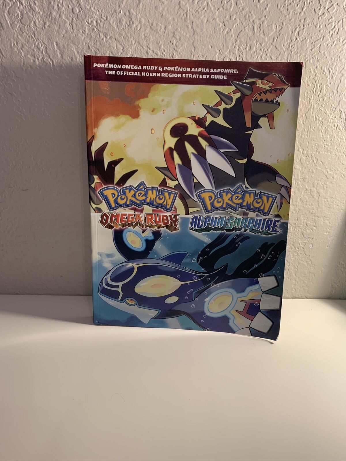 Pokémon Omega Ruby & Pokémon Alpha Sapphire: The Official Hoenn Region  Strategy Guide