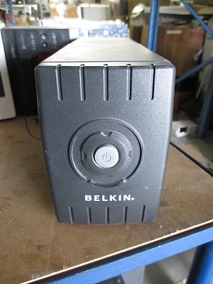 Belkin BU308000UKDB UPS 800VA 3-outlet IEC Socket CEW 220-240V POWER BACKUP USV