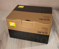 Nikon SB-910 Speedlight Flash Near Open Box
