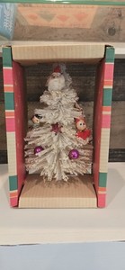 Vintage Nowość Arthur W Hahn Co St Nick Flokowana choinka z ornamentami