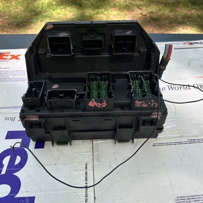 2011 Dodge Ram 5.7L TIPM Totally Integrated Power Module Fuse Box 04692319AH
