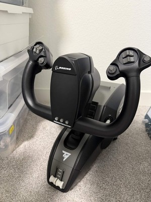 Thrustmaster TCA Yoke Boeing Edition Joystick - USED