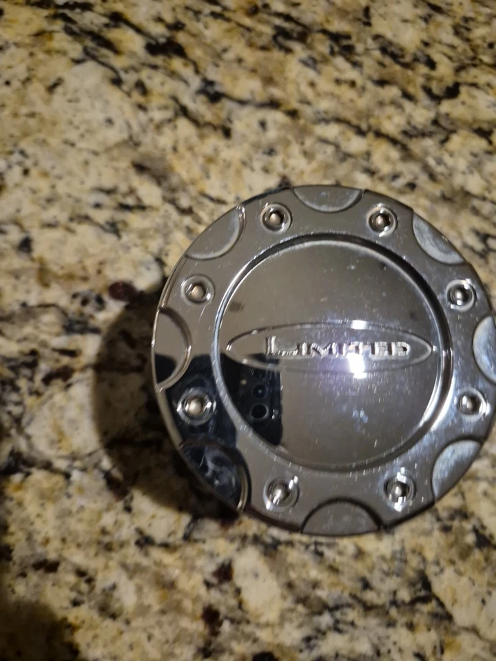 LIMITED CENTER CAP #L-053-6H-CAP - Image 2 of 4