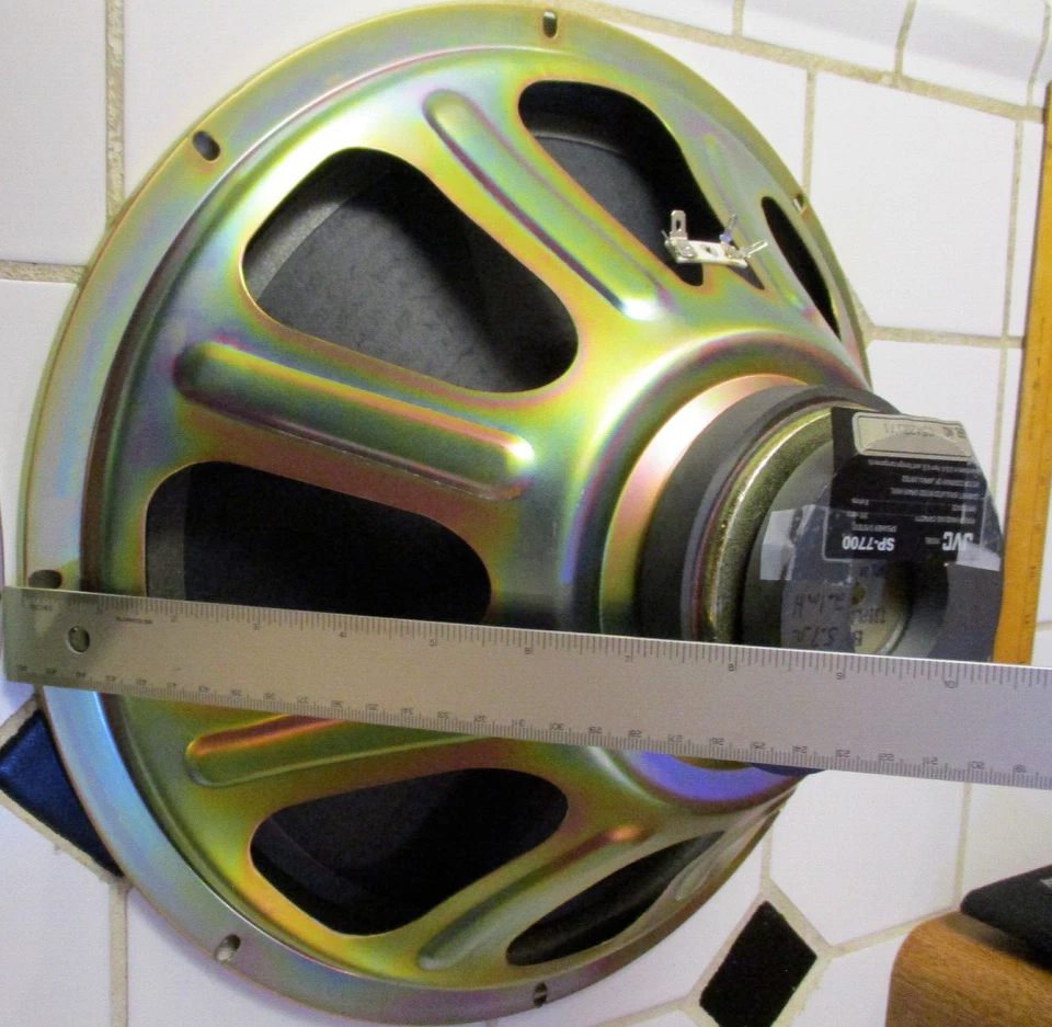 Woofer JVC 15" T38PL01A6 clasificado 8 Ohm 200Wp - mide ~5.7R 2.1mH SP-7700 tirones Foto 4 de 4