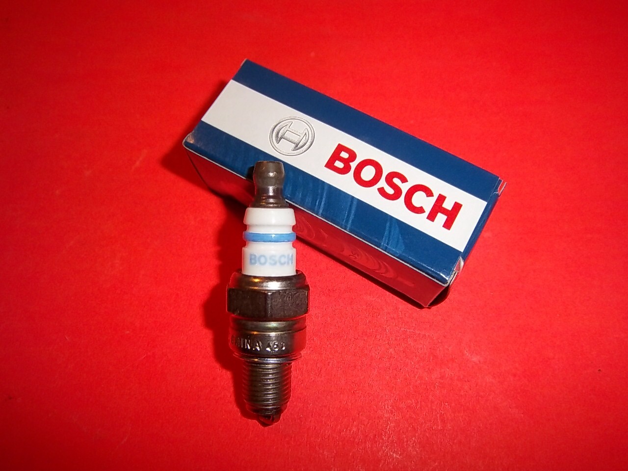 NEW BOSCH SPARK PLUG FITS STIHL 4 MIX USR7AC 1 PLUG eBay