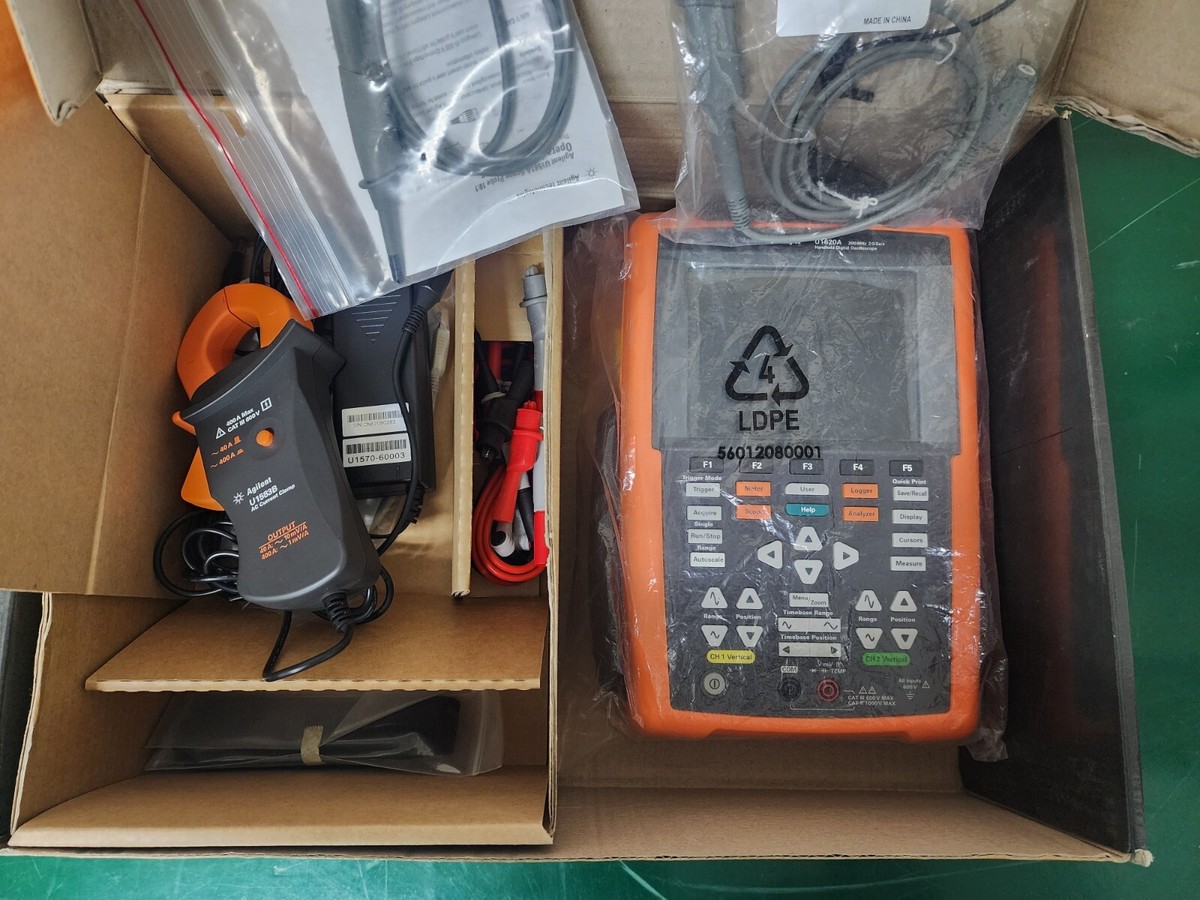 Agilent U1620A Handheld Oscilloscopes, 200 MHz, 2 Analog Channels