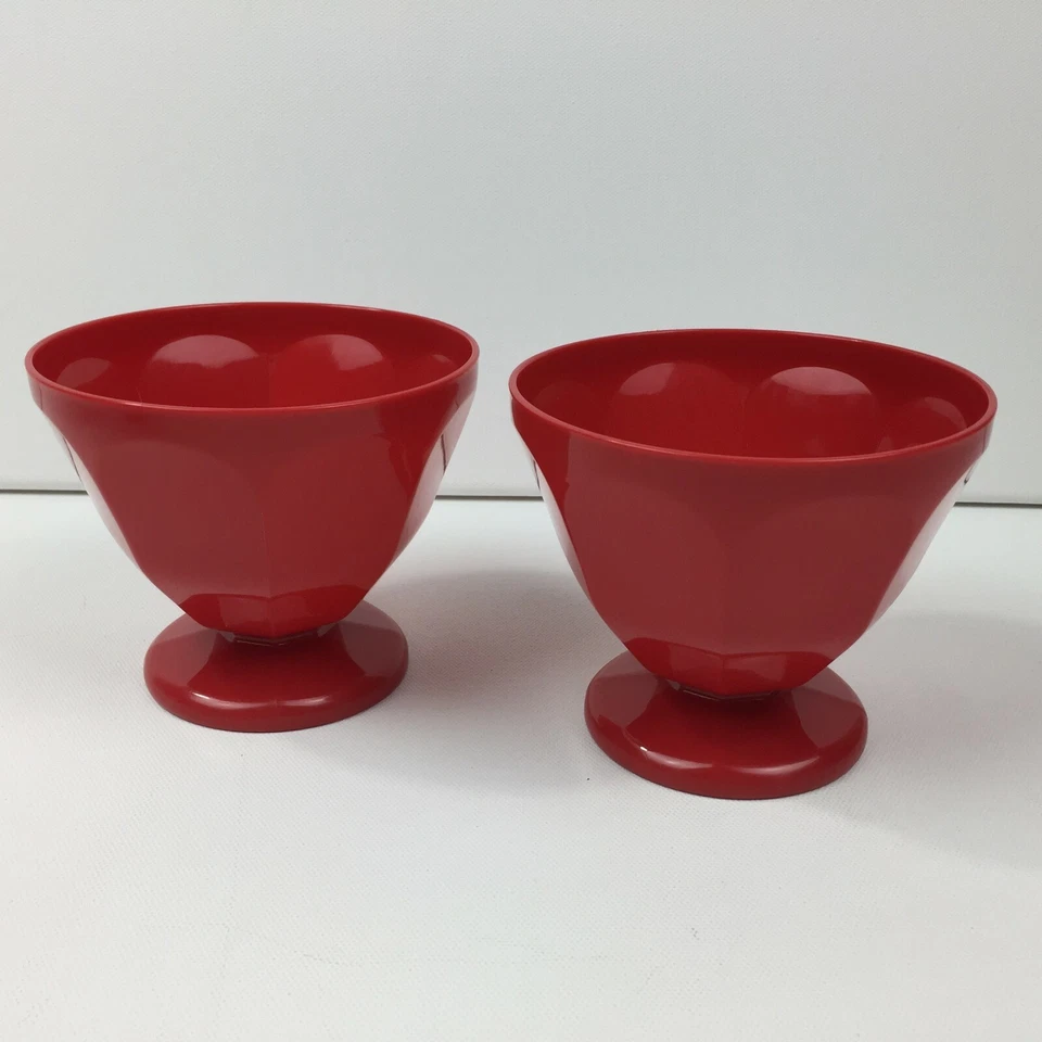 Red Kitchen Set of 8 Plastic 17oz Ice Cream Sundae Bowls Dessert Picnic Pool BBQ - Image 2 of 4