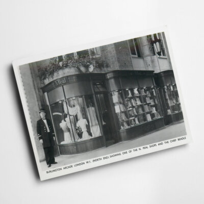 A3 DRUCK - Vintage London - Burlington Arcade London W.1. (North End)