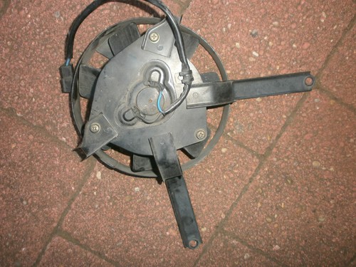 YAMAHA FZR600 3HE  Lüfter Ventilator Kühlerventilator