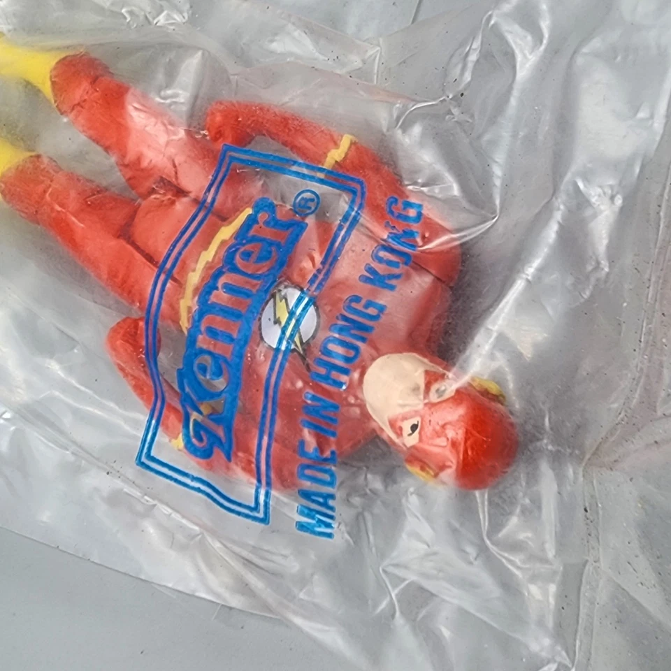 Vintage 1984 Kenner DC Super Powers FLASH - Complete - Mail Away IN BAG - - Image 2 of 4