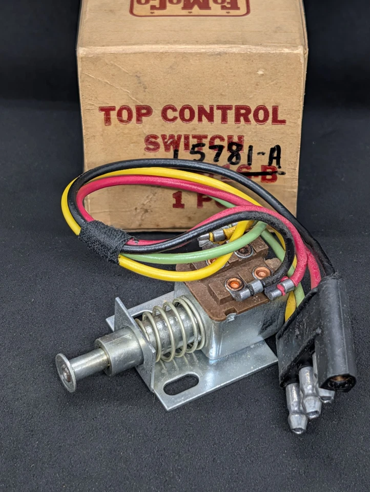 Nuevo de Lote Antiguo 1958 Ford Fairlane 500 Skyliner techo erecto convertible interruptor superior Foto 2 de 4