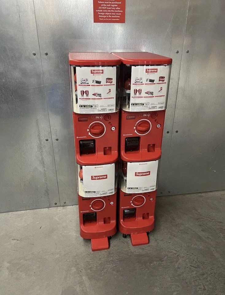 Supreme Bandai Gashapon - Mini Accesorio para Mesa Giratoria DJ - NUEVO SIN ABRIR Foto 3 de 3