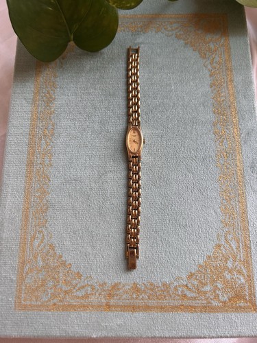Vintage Rare Oval Thin Pulsar Silver GoldTone V220-6190 Petite Watch - Bild 2 von 7