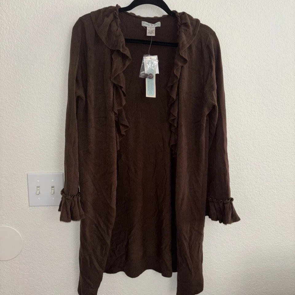 Cárdigan suéter tejido frente abierto talla grande para mujer color tostado chevron media manga Foto 2 de 4