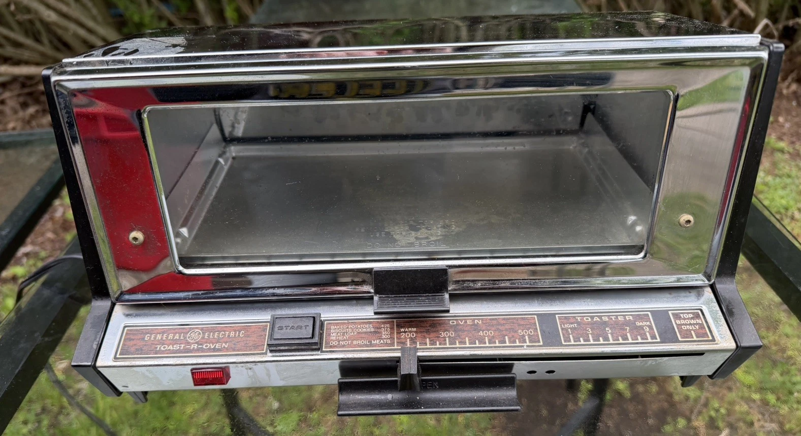 Vintage General Electric Deluxe Toast R Oven toaster GE